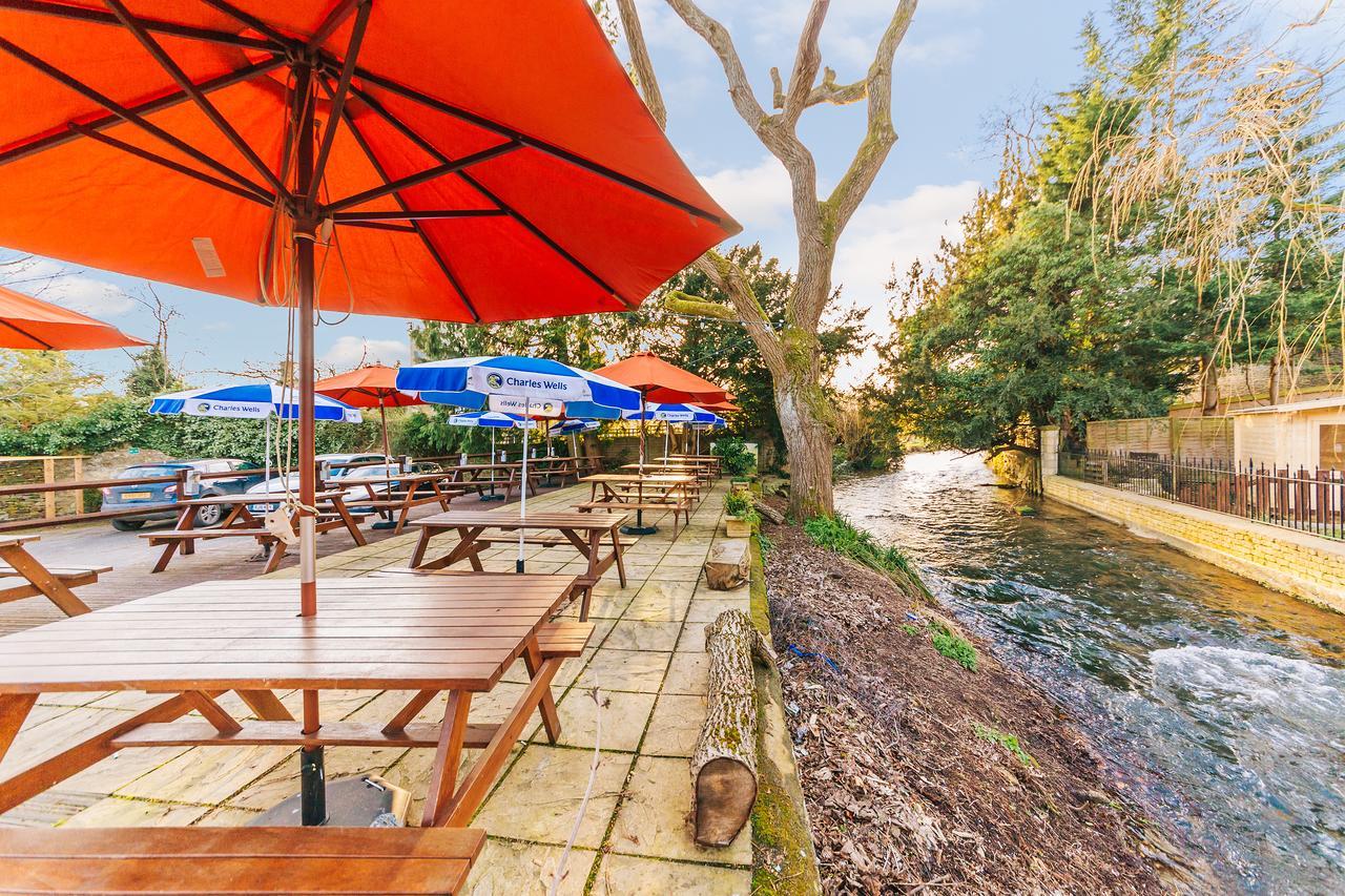 Duke Of Wellington Hotel Bourton-on-the-Water Exterior photo